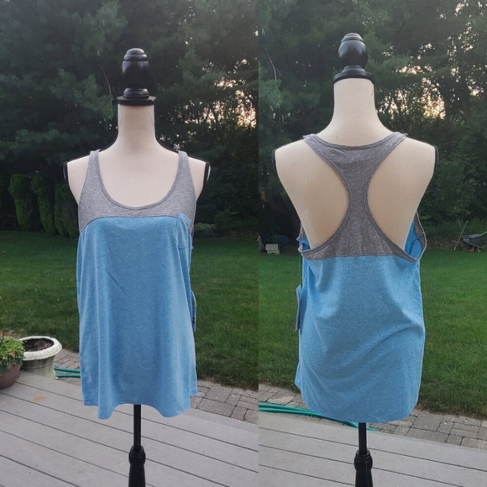 NWT Under Armour Gear Gear Charged Cotton Front Pocket Racerback Tank Top